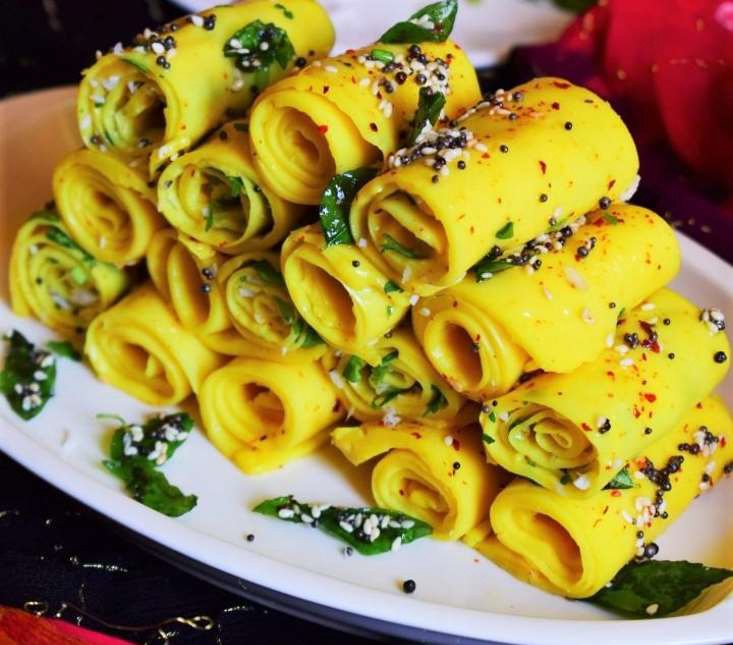 Khandvi Roll